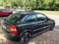 Gebraucht Opel Astra 75 PS (55 kW) 2000 Schwarz Coupé