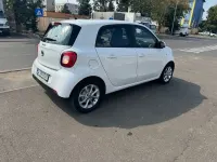 Gebraucht Smart ForFour Electric Drive 60 kW (82 PS) 2019 Weiß Limousine