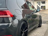 Gebraucht VW Golf R-line 150 PS (110 kW) 2018 Grau Coupé