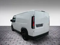 Nowe Kia PV5 119 kW (163 KM) 2026 Biały Minivan