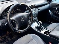 Gebraucht Mercedes C180 143 PS (105 kW) 2005 Grau Kombi