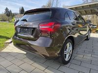 Gebraucht Mercedes A180 122 PS (89 kW) 2016 Orientbraun  metalliclack Kleinwagen