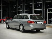 Gebraucht Mercedes E200 Elegance 184 PS (135 kW) 2014 Palladiumsilber  metalliclack Kombi