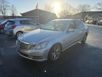 Gebraucht Mercedes E200 136 PS (100 kW) 2011 Silber Limousine