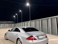 Gebraucht Mercedes CLS320 224 PS (164 kW) 2006 Silber Limousine