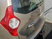 Gebraucht Dacia Lodgy 83 PS (61 kW) 2013 Gold Van / Kleinbus