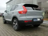 Gebraucht Volvo XC40 Plus 163 PS (119 kW) 2025 Grau SUV