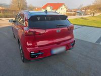 Gebraucht Kia e-Niro 150 kW (204 PS) 2022 Rot SUV
