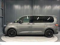 Gebraucht VW Multivan 150 PS (110 kW) 2023 Grau Van