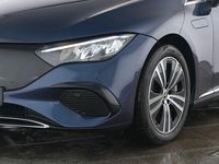 Gebraucht Mercedes EQE300 180 kW (245 PS) 2024 Lack sodalithblau Limousine