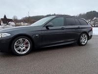 Gebraucht BMW 525 M Sport 218 PS (160 kW) 2012 Schwarz Kombi