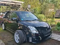 Gebraucht Suzuki Swift 102 PS (75 kW) 2005 Schwarz Kleinwagen