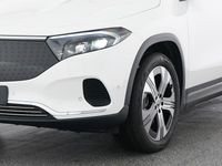 Gebraucht Mercedes EQA300 Advanced 167 kW (228 PS) 2025 Polarweiß uni SUV