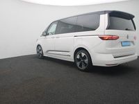 Gebraucht VW Multivan Edition 150 PS (110 kW) 2023 Candyweiß Van