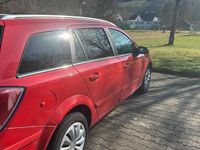 Gebraucht Opel Astra 90 PS (66 kW) 2005 Rot Kombi