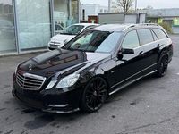 Gebraucht Mercedes E350 AMG line 265 PS (194 kW) 2012 Schwarz Kombi