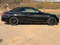 Używany Mercedes C250 211 KM (155 kW) 2017 Czarny Kabriolet