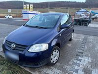 Gebraucht VW Fox 55 PS (40 kW) 2009 Blau Kleinwagen