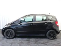 Gebraucht Mercedes A180 109 PS (80 kW) 2011 Schwarz Kleinwagen