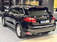 Second-hand Porsche Cayenne 245 CP (180 kW) 2013 Negru SUV