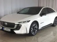 Neu Mazda 6e Takumi-Line 60 kW (82 PS) 2026 Crystal white pearl Limousine