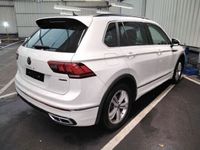 gebraucht VW Tiguan nza 2.0 TDI 4M R-Line Pano Matrix AHK Kamera