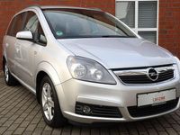 Gebraucht Opel Zafira Edition 150 PS (110 kW) 2006 Silber Van / Kleinbus