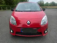 Gebraucht Renault Twingo 76 PS (55 kW) 2009 Rot Kleinwagen