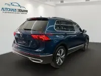 Second-hand VW Tiguan 150 CP (110 kW) 2023 Albastru SUV