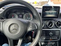 Gebraucht Mercedes GLA200 156 PS (114 kW) 2016 Rot SUV