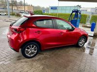 Gebraucht Mazda 2 Exclusive-Line 90 PS (66 kW) 2021 Rot Limousine