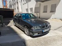 Gebraucht BMW 320 M Sport 150 PS (110 kW) 1995 Schwarz Limousine