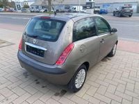Gebraucht Lancia Ypsilon 60 PS (44 kW) 2004 Grau/perla/rossini Kleinwagen