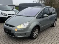 Gebraucht Ford S-MAX Titanium 140 PS (102 kW) 2010 Grau Van / Kleinbus
