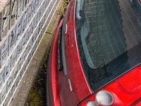 Gebraucht Ford Fiesta 68 PS (50 kW) 2006 Rot Kleinwagen