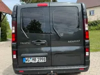 Gebraucht Renault Traffic 145 PS (106 kW) 2016 Schwarz Kombi