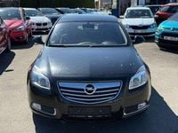 Usado Opel Insignia Innovation 220 HP (161 kW) 2012 Preto Sedan