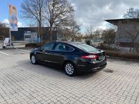 Gebraucht Ford Mondeo Titanium 150 PS (110 kW) 2015 Schwarz Limousine