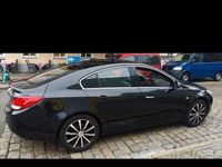 Gebraucht Opel Insignia Edition 131 PS (96 kW) 2012 Schwarz Limousine