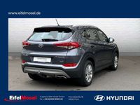 gebraucht Hyundai Tucson 2.0 CRDi Trend /4x4/SHZ/LM/KlimaA/PDC/AUT