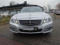 Gebraucht Mercedes E220 Avantgarde 170 PS (125 kW) 2010 Silber Limousine