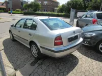 Gebraucht Skoda Octavia Ambiente 110 PS (80 kW) 2000 Silber Limousine
