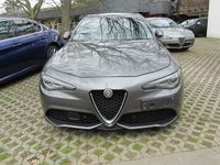 gebraucht Alfa Romeo Giulia 2.2 Diesel AT8 Veloce Q4 Navi Bi-Xenon