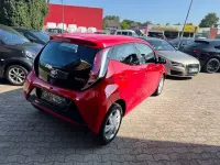 Gebraucht Toyota Aygo Edition-S 69 PS (50 kW) 2016 Rot Kleinwagen