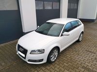 gebraucht Audi A3 Sportback 1.6 TDI (DPF) 77kW Attraction A...