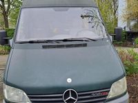 Second-hand Mercedes Sprinter 82 CP (60 kW) 2000 Verde Van