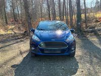 Gebraucht Ford Fiesta 80 PS (58 kW) 2015 Blau Kleinwagen