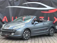 Gebraucht Peugeot 207 CC Sport 120 PS (88 kW) 2009 Grau Cabrio