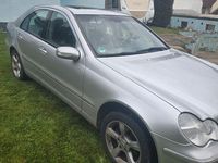 Gebraucht Mercedes 200 122 PS (89 kW) 2003 Silber Limousine