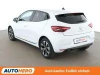 Gebraucht Renault Clio Evolution 67 PS (49 kW) 2022 Weiß Kleinwagen
